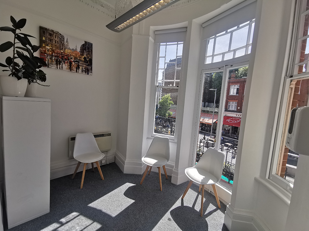 Modern London Health Clinic